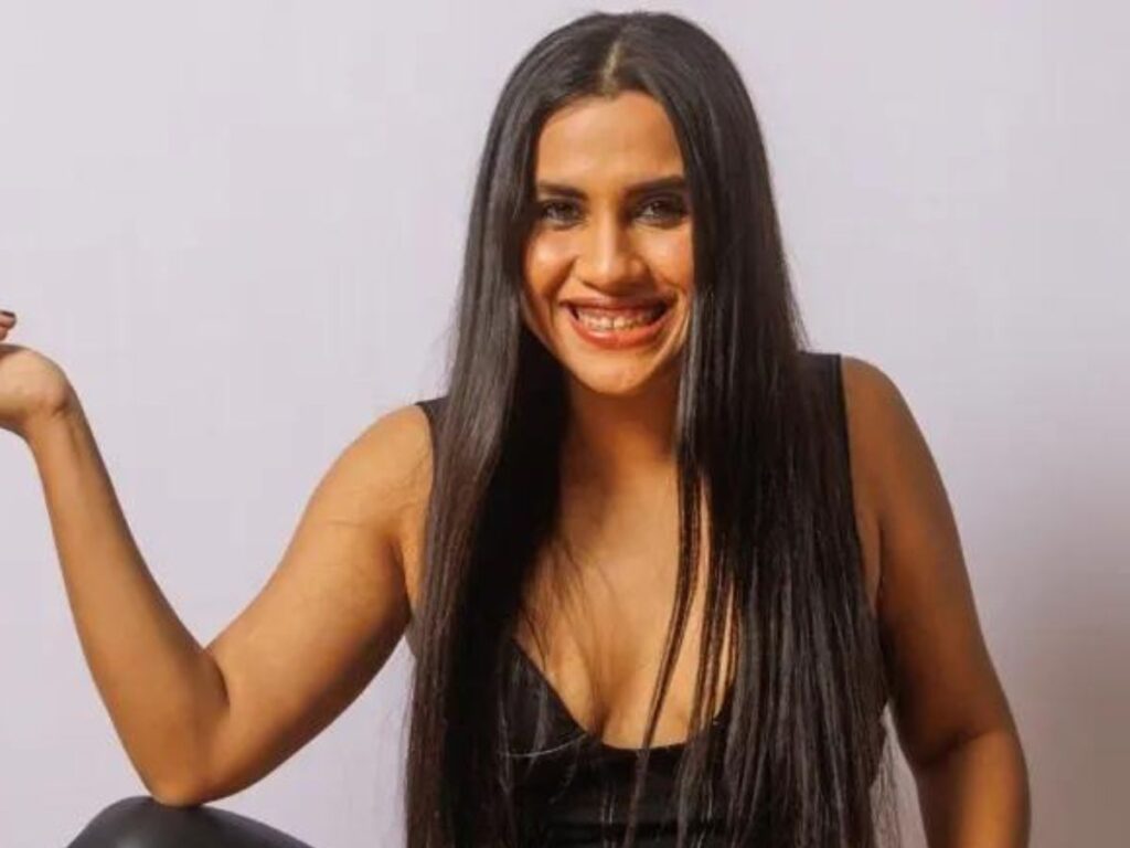 Nikhita Gandhi