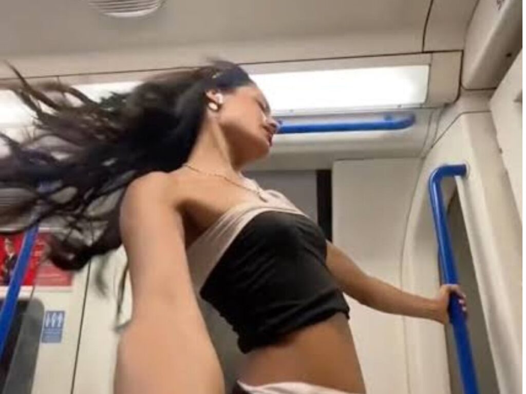 Tube Girl